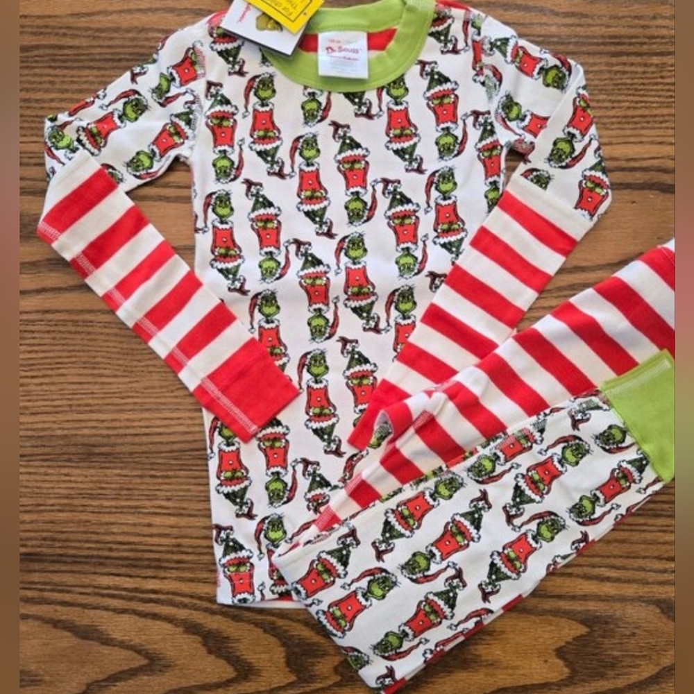 New Hanna Andersson Dr. Suess Grinch Pjs / pajamas - size 100 / 4 boys / girls